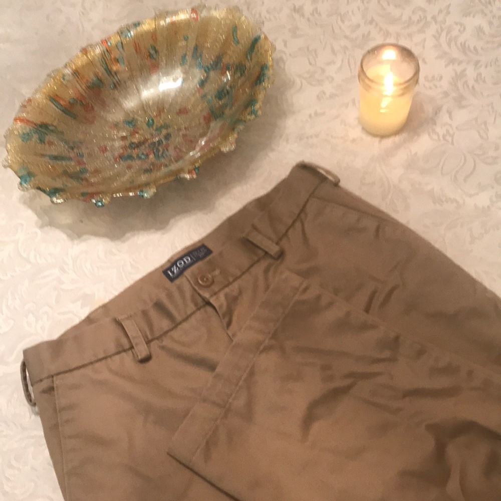 IZOD 32x32 Khakis